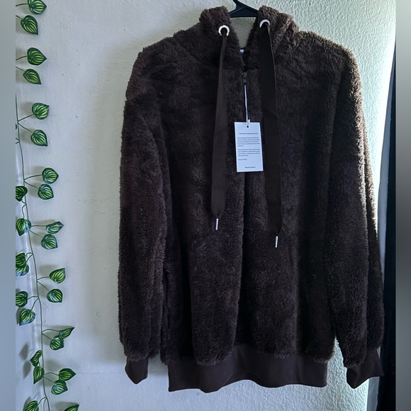 Teddy brown sweater - Picture 1 of 3